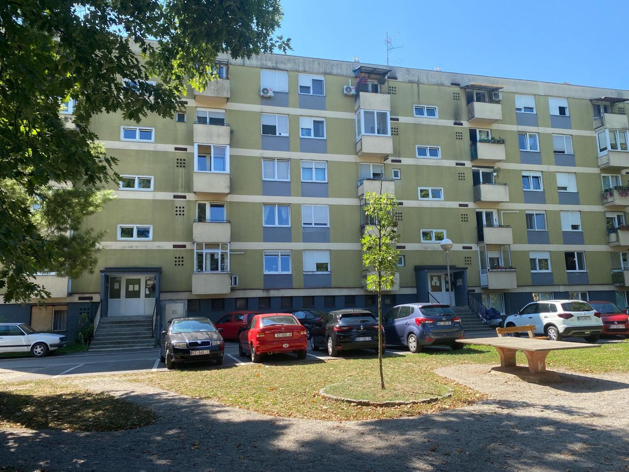 Apartamento Astoria Varaždin Exterior foto