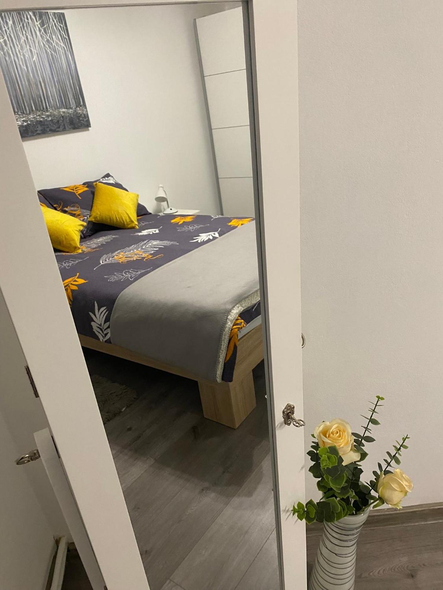 Apartamento Astoria Varaždin Exterior foto